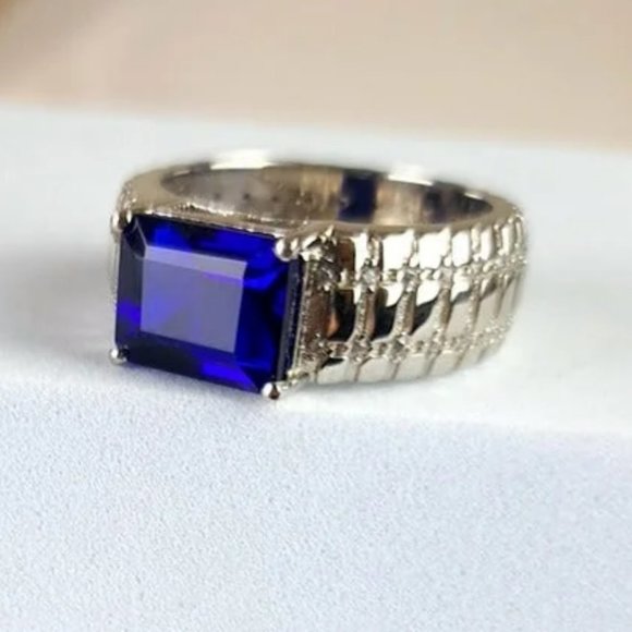 Hespera Ink Blue Topaz Cigar Ring - Picture 1 of 6